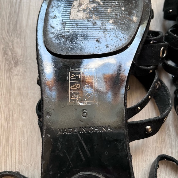 TopShop grommet and stud ankle strap sandal - Picture 8 of 10